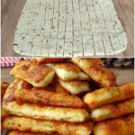 Bastoane crocante cu brânză, rețetă simplă și savuroasă